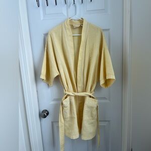 Ladies XL cotton robe butter yellow